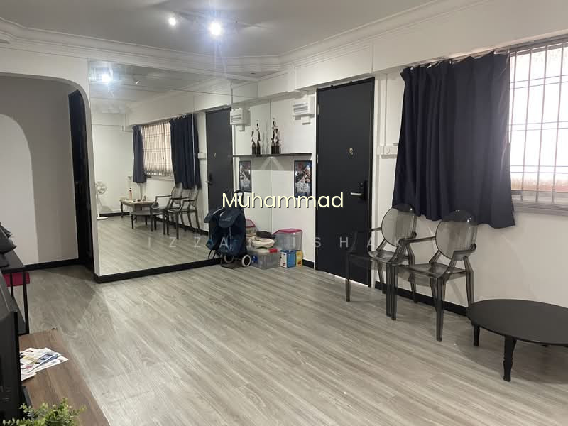 408 YISHUN AVENUE 6 image 1 of 10