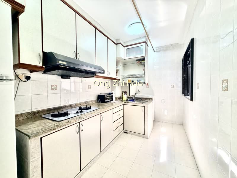 980A BUANGKOK CRESCENT photo 2