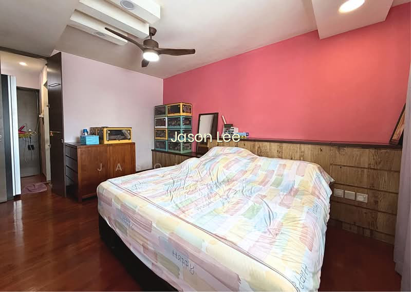 125 BUKIT BATOK CENTRAL photo 5