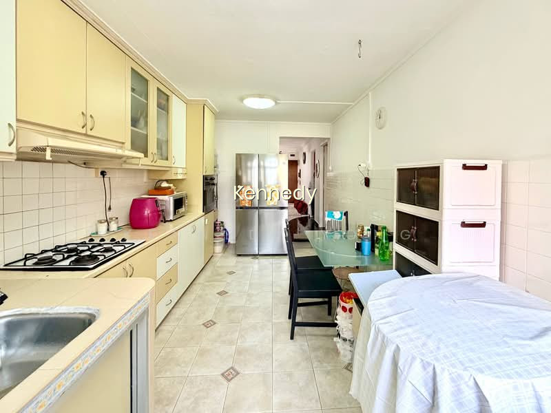 215 TAMPINES STREET 23 photo 2