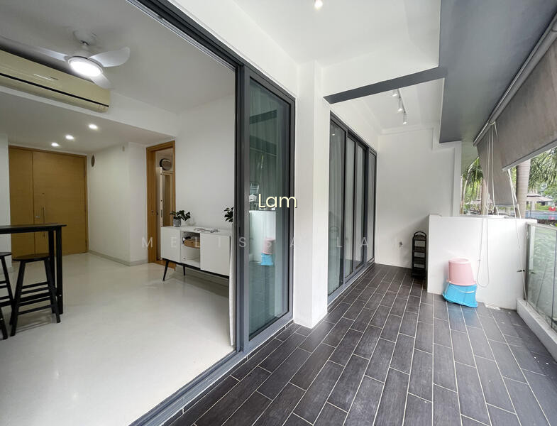 HEDGES PARK CONDOMINIUM photo 4