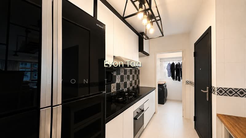 318B YISHUN GREENWALK photo 5