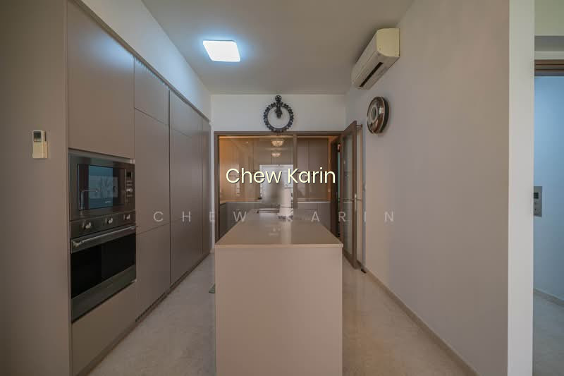 SEASIDE RESIDENCES photo 2
