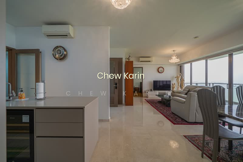 SEASIDE RESIDENCES photo 4