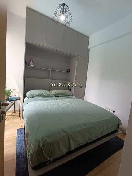 HEDGES PARK CONDOMINIUM photo 5