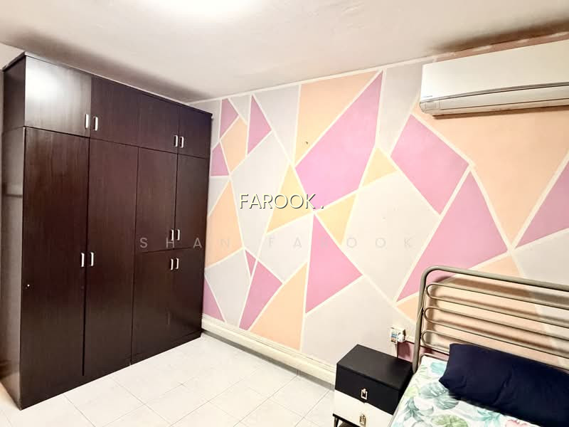 62 TELOK BLANGAH HEIGHTS image 1 of 4