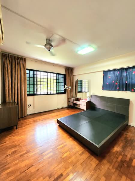 492D TAMPINES STREET 45 photo 5