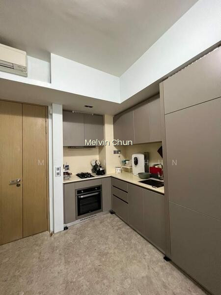 THE VENUE RESIDENCES AND SHOPPES photo 4