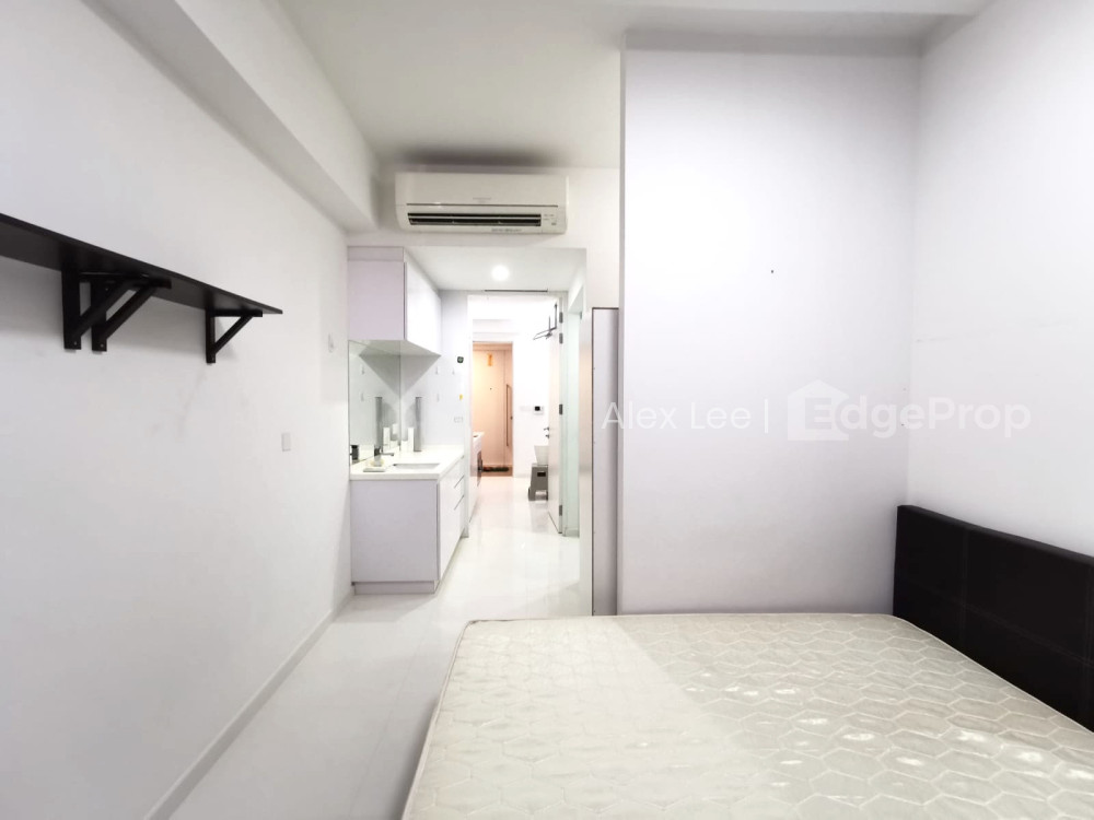 # 1 SUITES photo 3