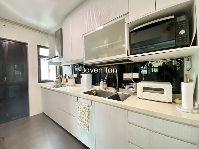 220A BEDOK CENTRAL photo 5