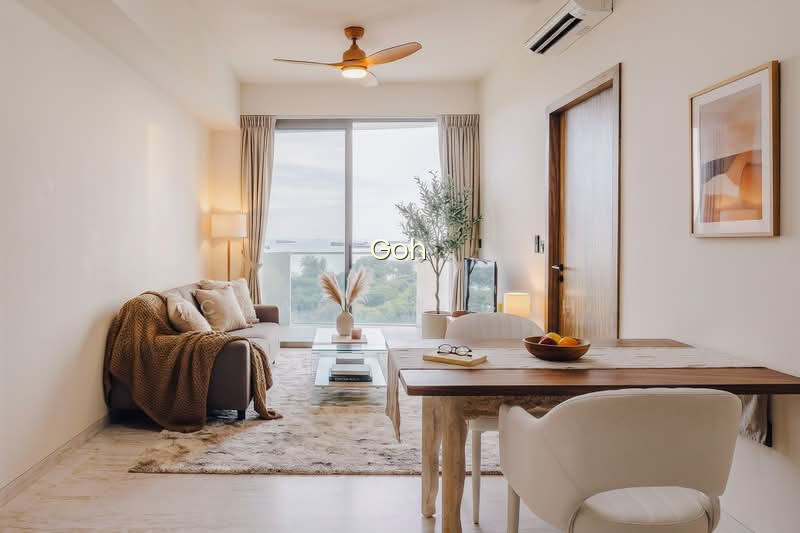 COASTLINE RESIDENCES photo 2