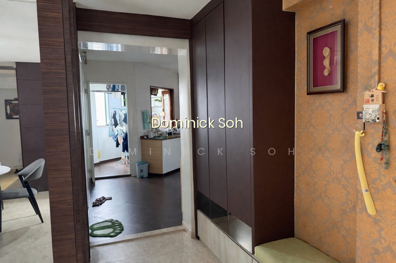 145 RIVERVALE DRIVE image 1 of 10