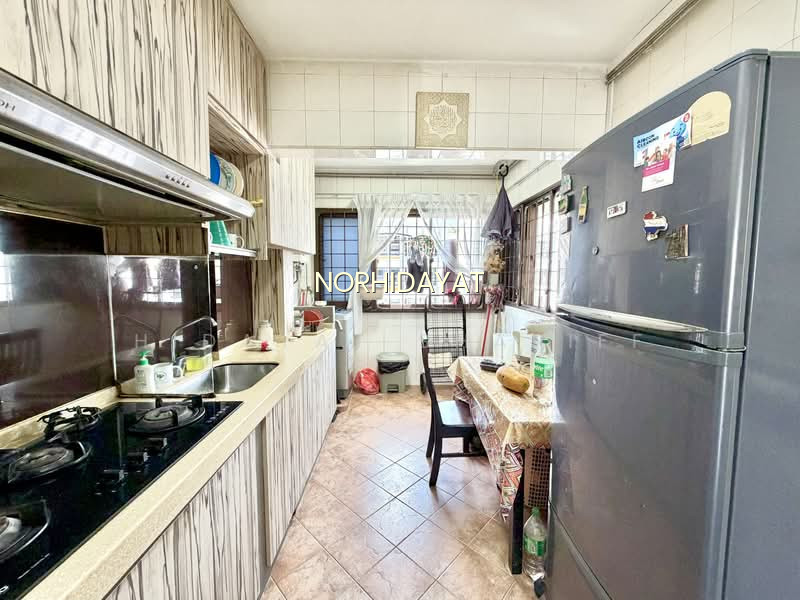 224D COMPASSVALE WALK photo 3