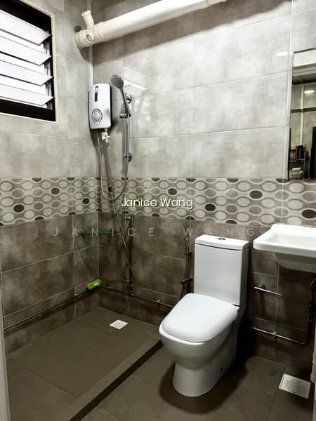 486 ADMIRALTY LINK photo 2
