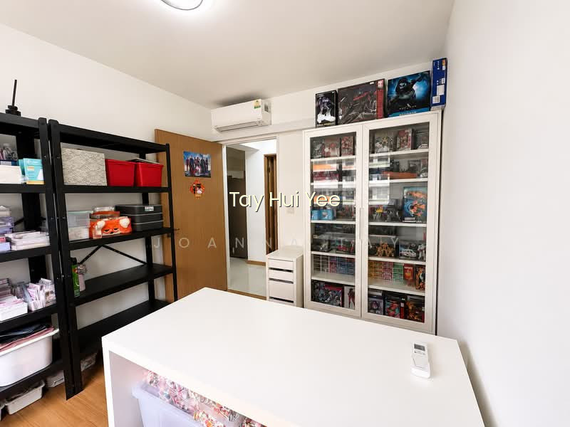 621A TAMPINES STREET 61 photo 4