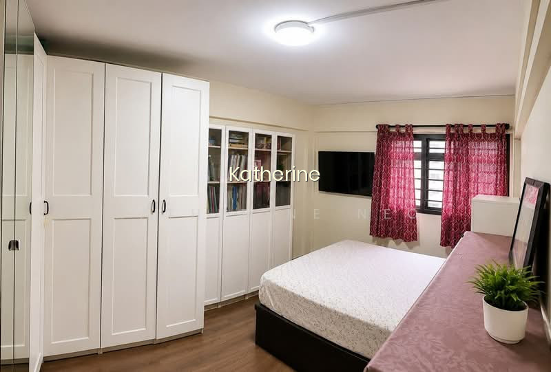 530 JURONG WEST STREET 52 photo 2