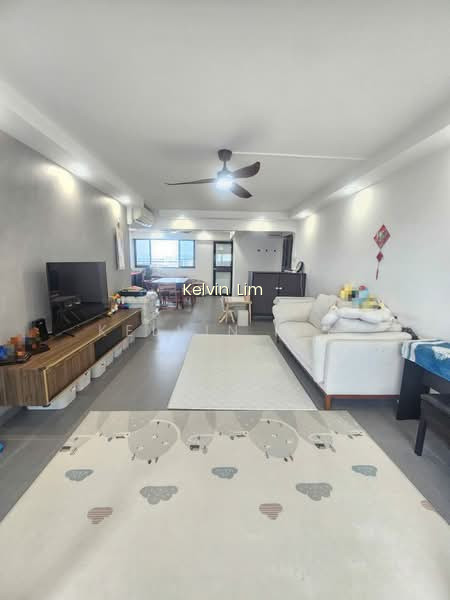 212 SERANGOON AVENUE 4 image 1 of 10