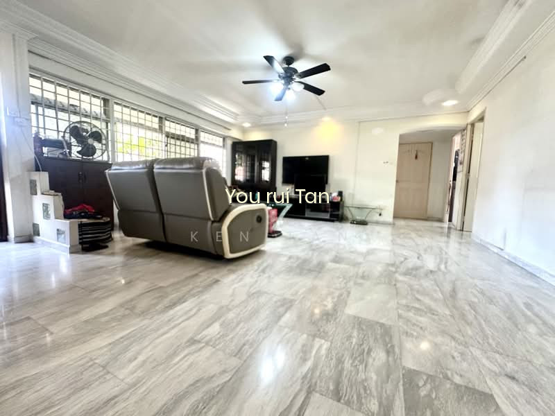 131 CLARENCE LANE image 1 of 10