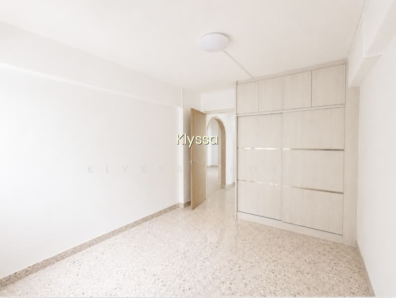 523 BEDOK NORTH STREET 3 photo 4