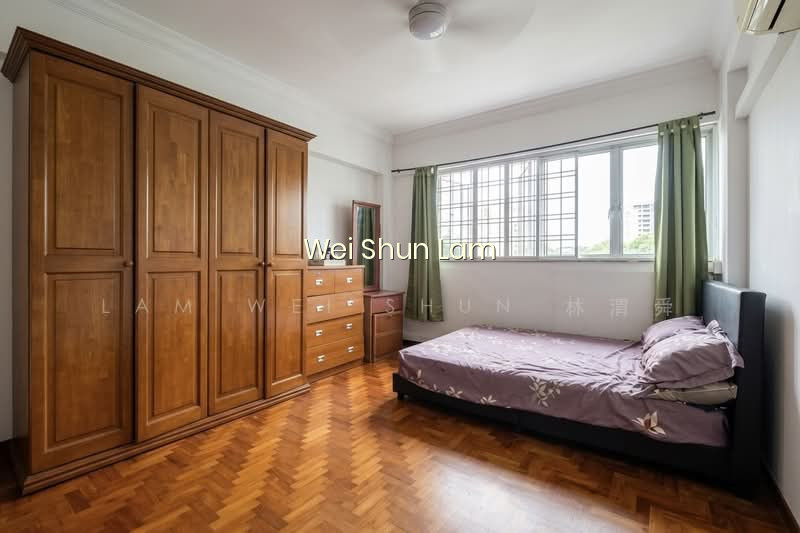 281 TAMPINES STREET 22 image 1 of 9