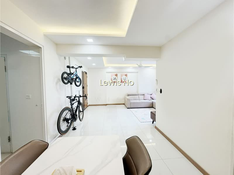228A PUNGGOL FIELD photo 2