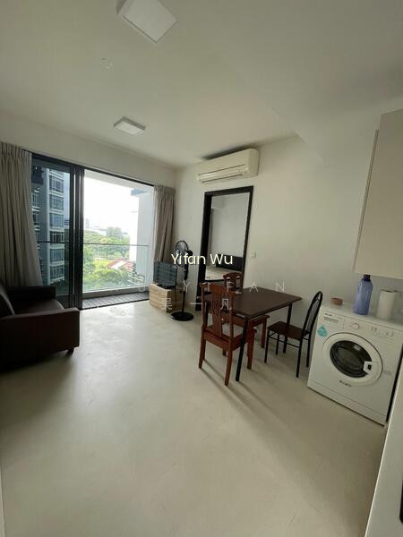 REGENT RESIDENCES photo 2