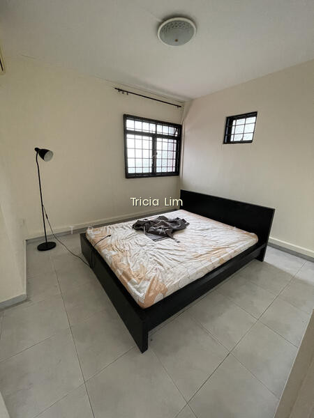 38 JALAN RUMAH TINGGI photo 2
