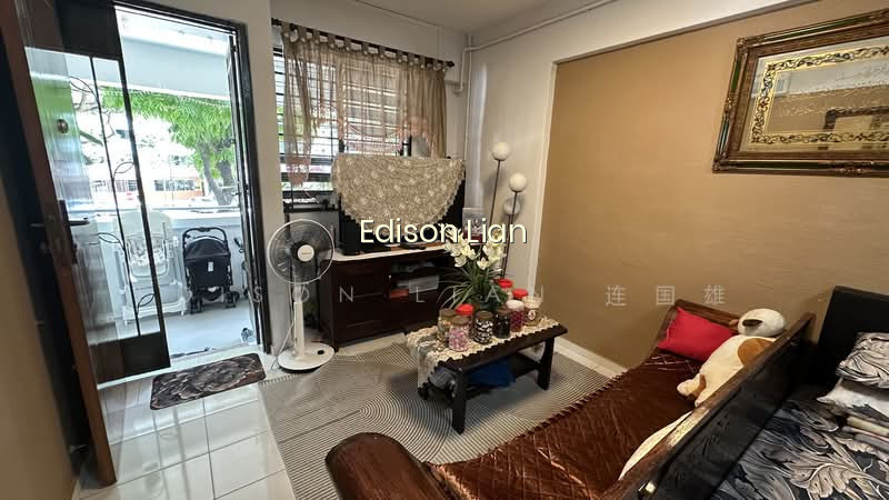 559 ANG MO KIO AVENUE 10 photo 2