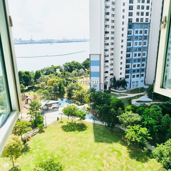 421C NORTHSHORE DRIVE photo 2
