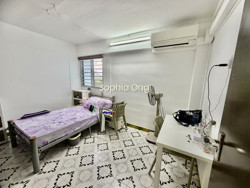 405 ANG MO KIO AVENUE 10 photo 3