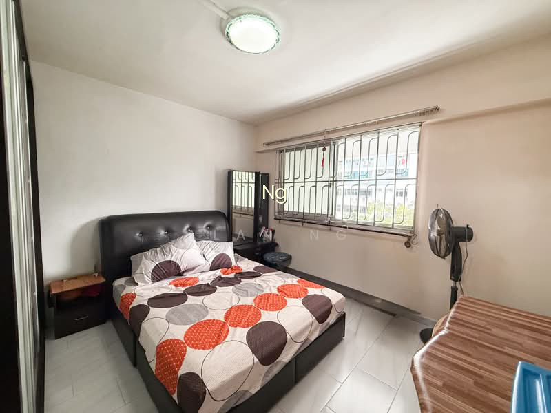 858 TAMPINES AVENUE 5 photo 3