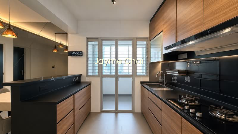 338A ANCHORVALE CRESCENT photo 3