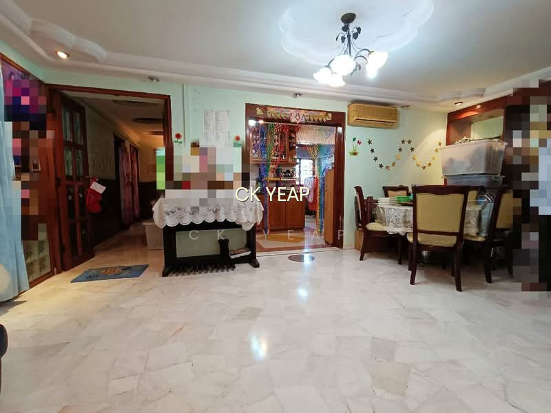 115 HO CHING ROAD image 1 of 10