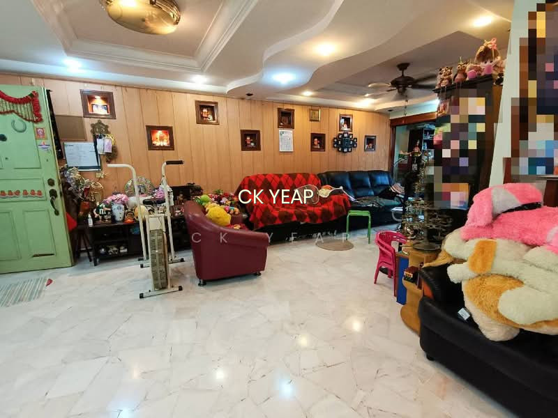 115 HO CHING ROAD photo 2