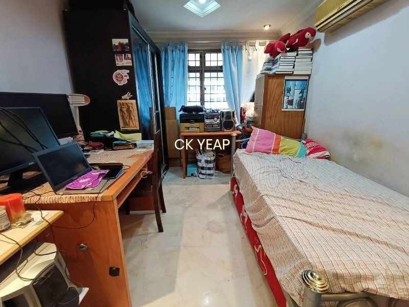 115 HO CHING ROAD photo 4