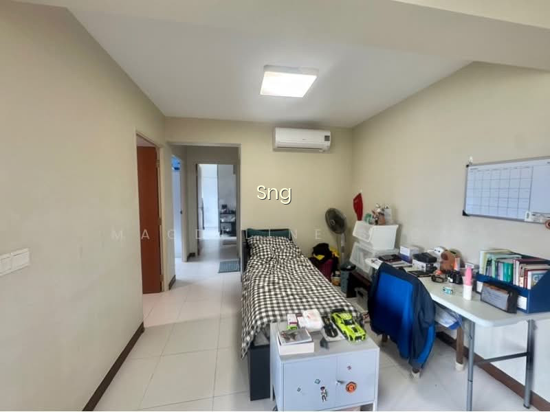 453 YISHUN STREET 41 photo 3