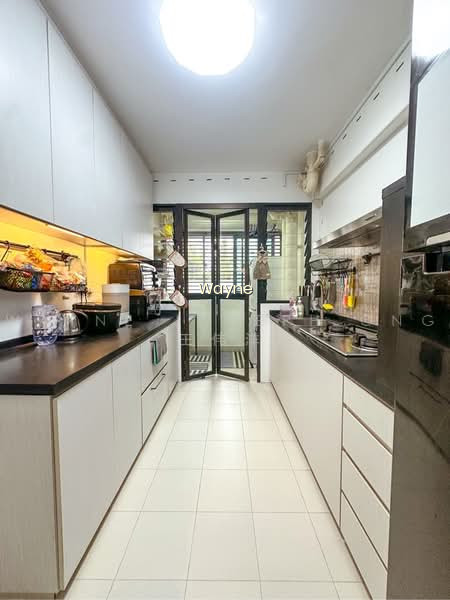 933A HOUGANG AVENUE 9
