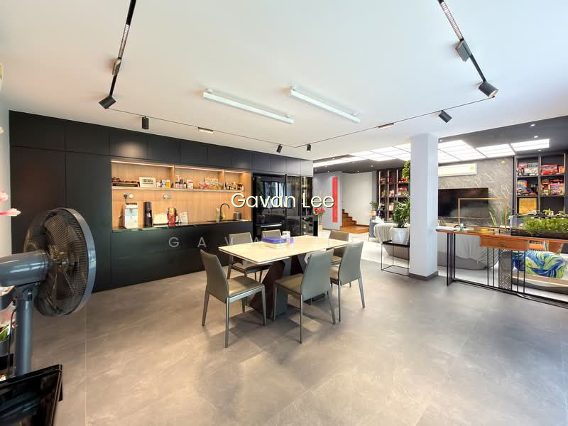 EMINENCE RENOVATED 999Y SEMI-D HUGE GARDEN @ SELETAR HILLS image 1 of 8