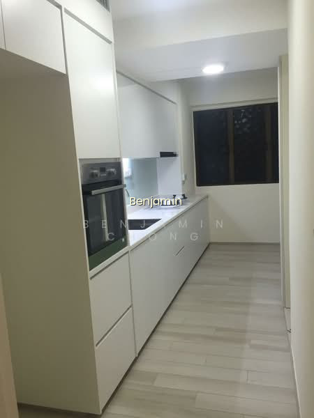186 TOA PAYOH CENTRAL image 1 of 10