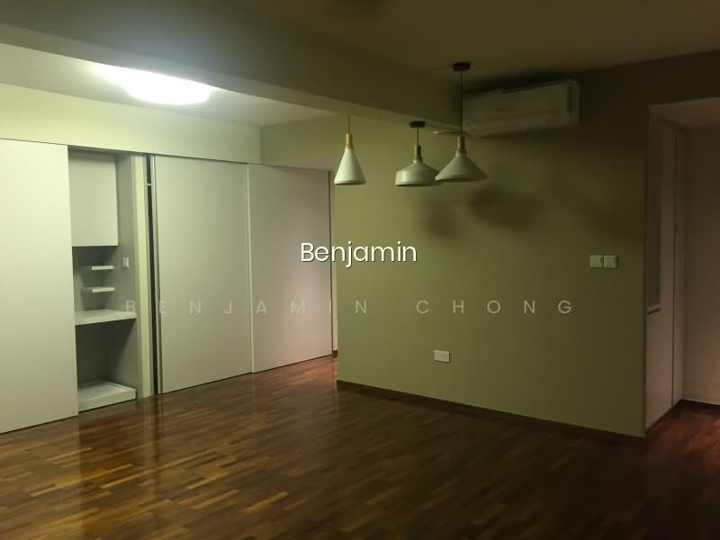 186 TOA PAYOH CENTRAL photo 3