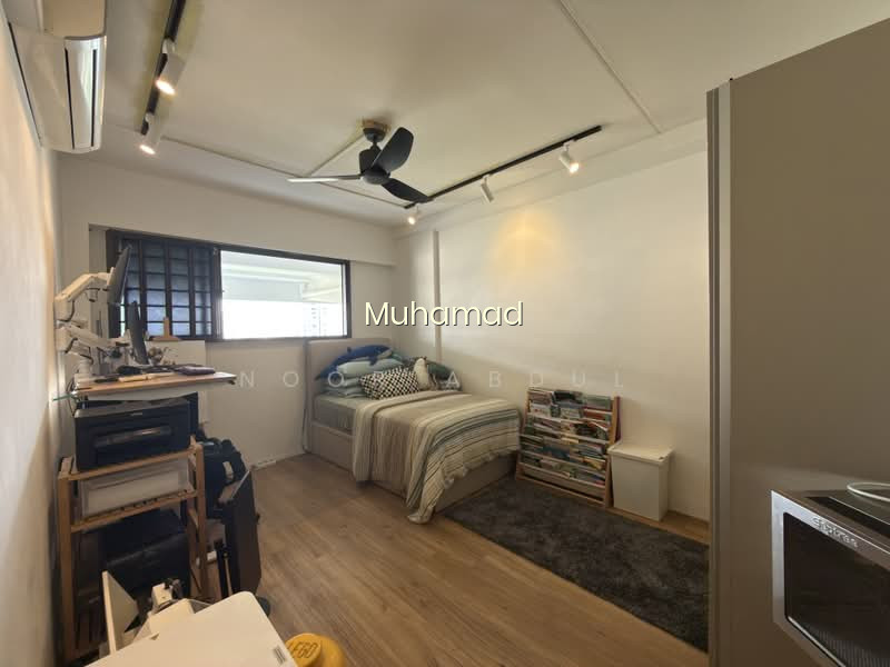 879 TAMPINES AVENUE 8 photo 3