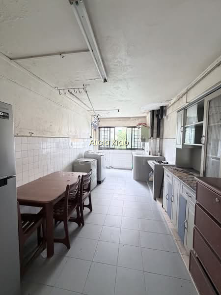 203 MARSILING DRIVE photo 5