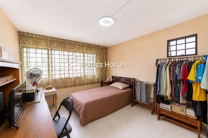 110 GANGSA ROAD image 1 of 10