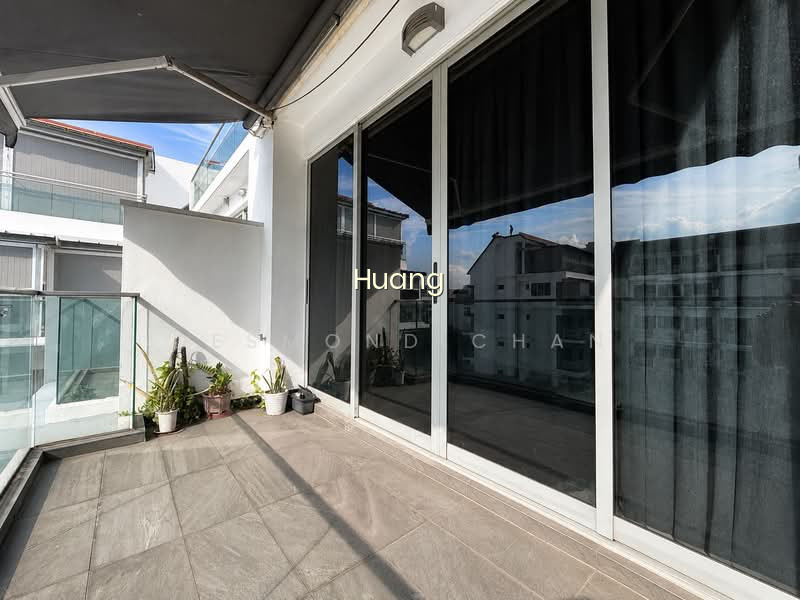 CASA CAMBIO photo 2