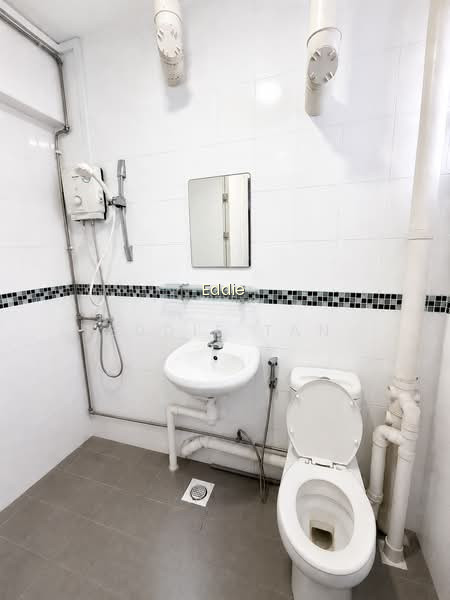 209 TAMPINES STREET 21 photo 5