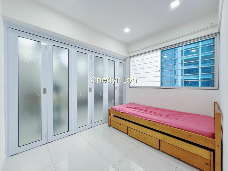107 TOWNER ROAD photo 4