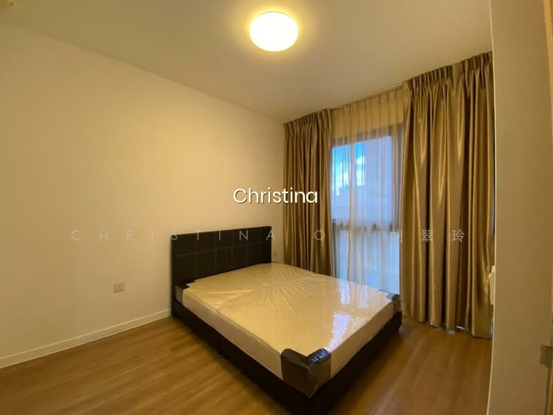 THE LAKEFRONT RESIDENCES photo 3