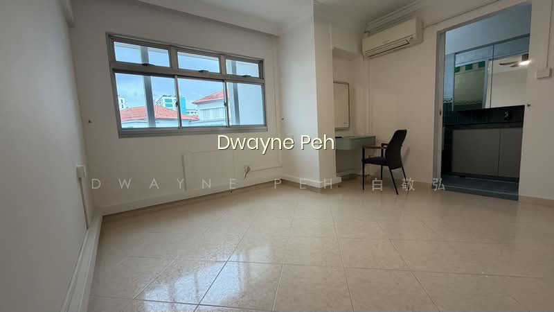 647 PASIR RIS DRIVE 10 photo 2