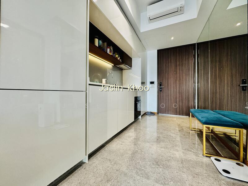 FOURTH AVENUE RESIDENCES photo 2