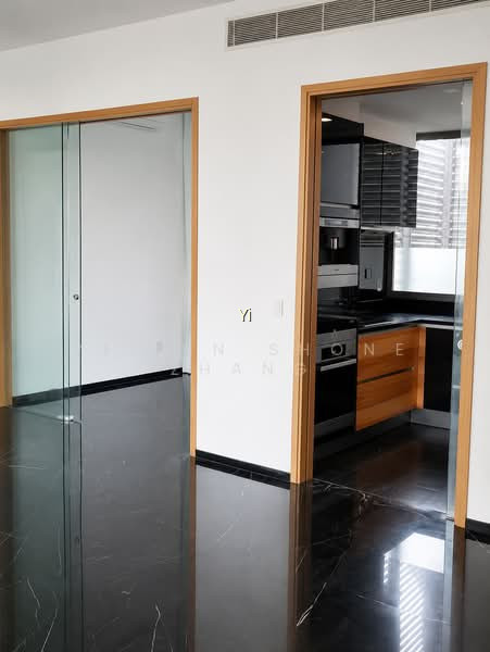 HELIOS RESIDENCES photo 2